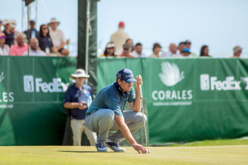 El Color del Golf en Puntacana Resort & Club Desarrollo Hotelero